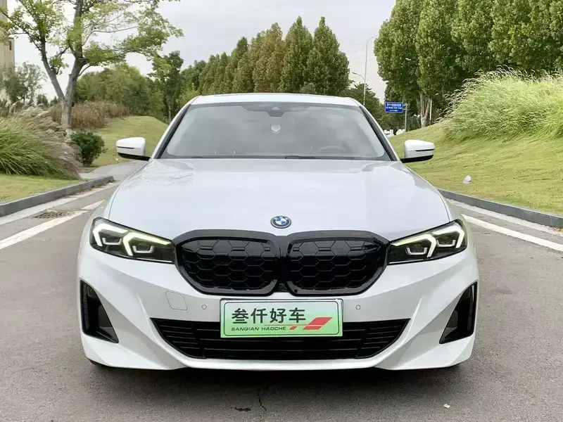 2023 BMW i3 с пробегом 55 000 км