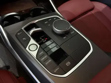 2025 BMW i3 с пробегом 30 100 км