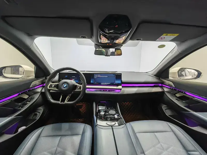 2024 BMW i5 с пробегом 52 600 км