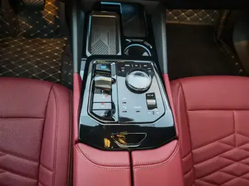 2026 BMW i5 с пробегом 7 000 км