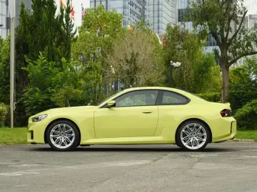 2024 BMW M2 с пробегом 4 000 км