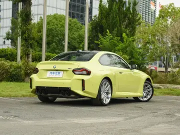 2024 BMW M2 с пробегом 4 000 км
