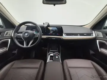 2023 BMW iX1 с пробегом 93 300 км