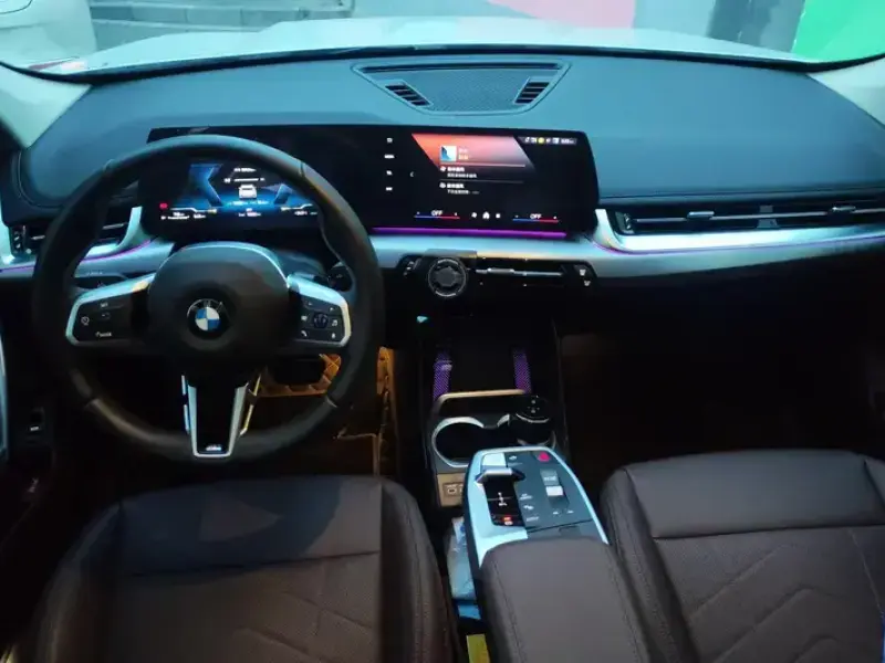 2023 BMW X1 с пробегом 18 000 км