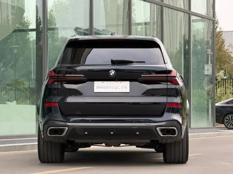 2025 BMW X5 с пробегом 13 000 км