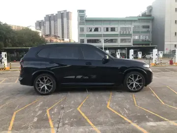 2023 BMW X5 с пробегом 43 000 км