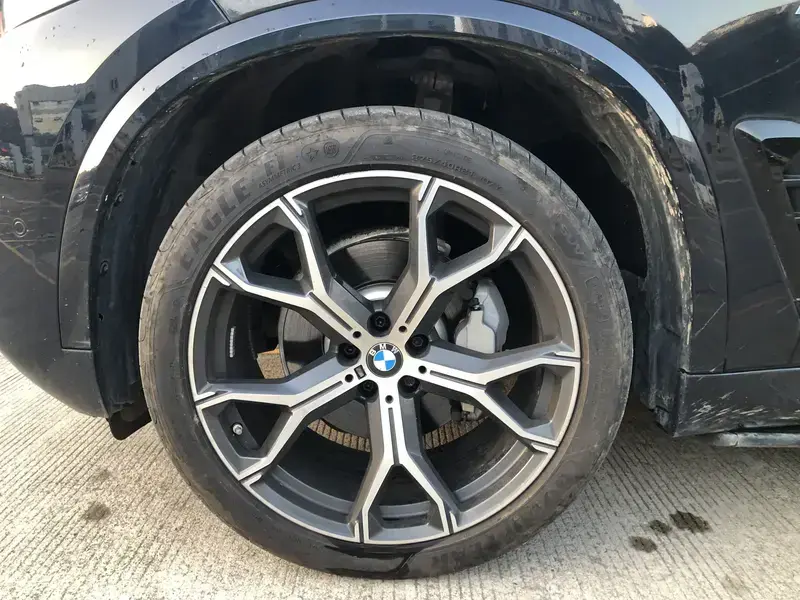 2023 BMW X5 с пробегом 43 000 км
