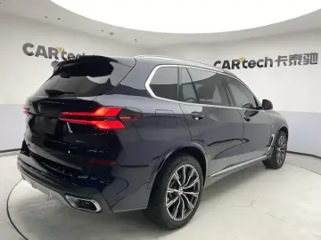 2023 BMW X5 с пробегом 15 800 км
