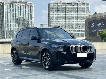 2023 BMW X5 с пробегом 35 000 км