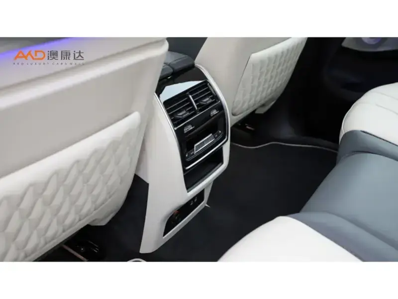2023 BMW X7 с пробегом 40 100 км