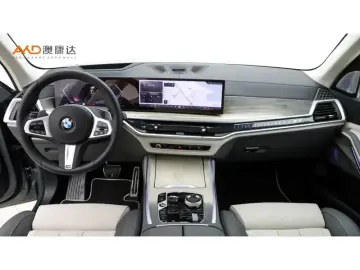 2023 BMW X7 с пробегом 40 100 км