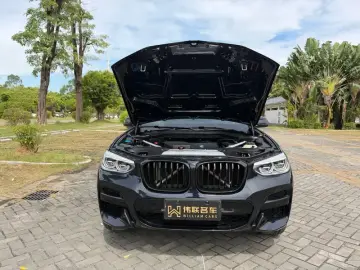 2021 BMW X4 с пробегом 75 000 км