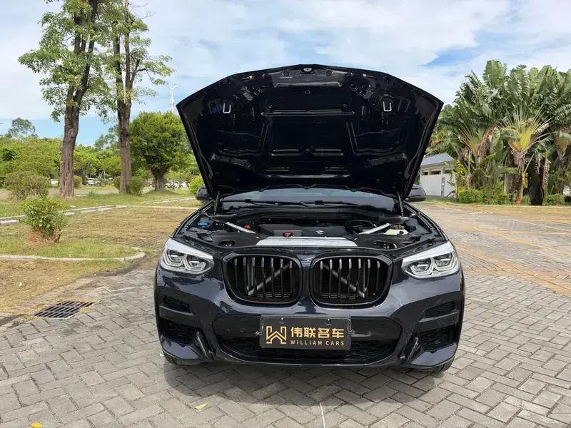 2021 BMW X4 с пробегом 75 000 км