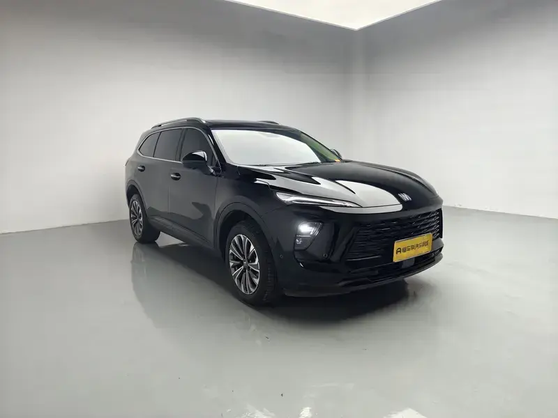 2025 Buick Envision с пробегом 32 100 км