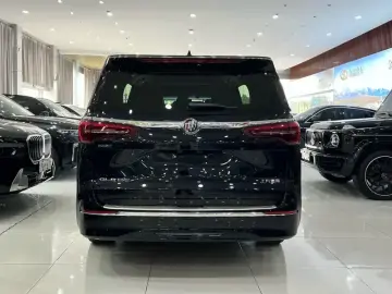 2023 Buick GL8 с пробегом 25 000 км