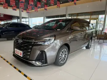 2023 Buick GL8 с пробегом 68 000 км