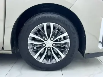 2023 Buick GL8 с пробегом 77 000 км
