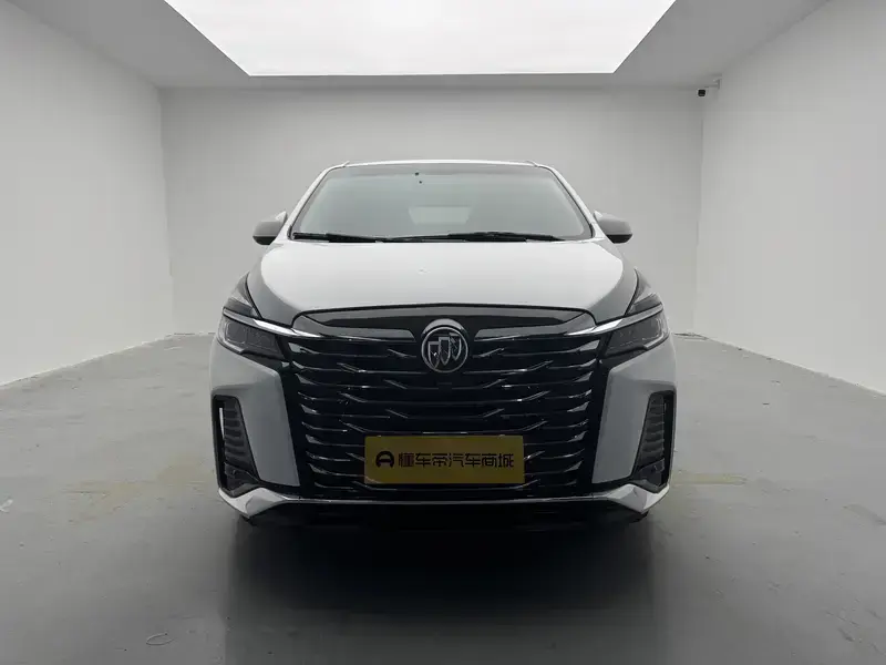 2023 Buick GL8 с пробегом 79 600 км