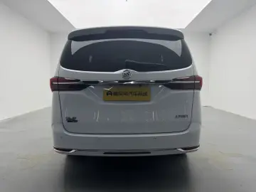 2023 Buick GL8 с пробегом 79 600 км