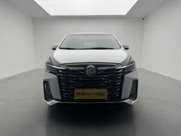 2023 Buick GL8 с пробегом 79 600 км