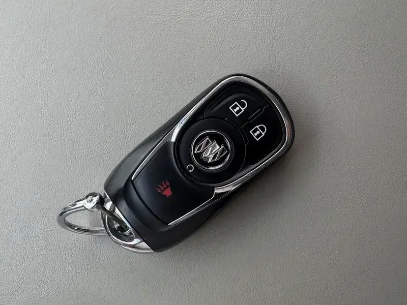 2023 Buick GL8 с пробегом 79 600 км