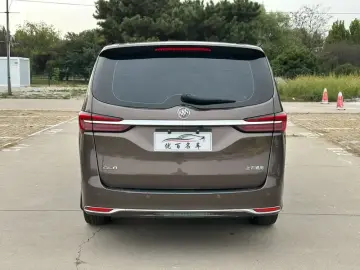 2023 Buick GL8 с пробегом 94 000 км