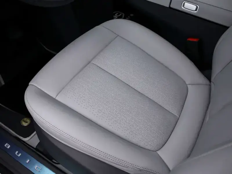 2025 Buick GL8 с пробегом 8 000 км