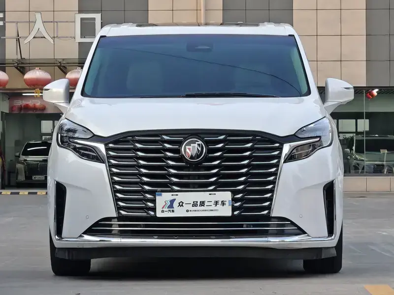 2023 Buick GL8 с пробегом 158 000 км