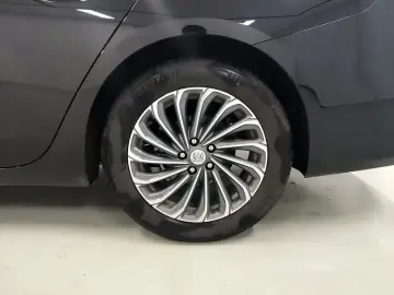2026 Buick LaCrosse с пробегом 3 700 км