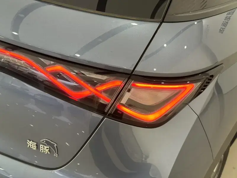 2025 BYD Dolphin с пробегом 24 000 км
