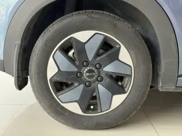 2025 BYD Dolphin с пробегом 24 000 км