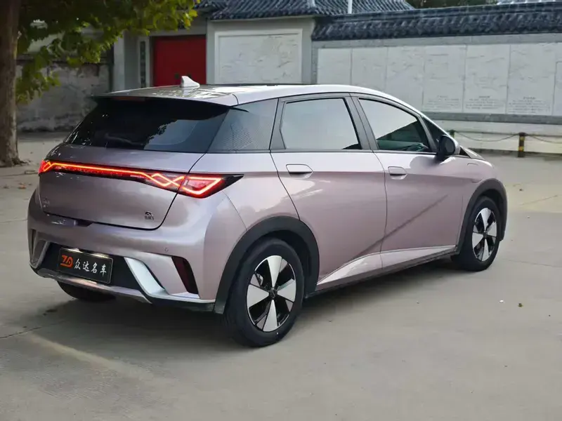 2024 BYD Dolphin с пробегом 54 000 км