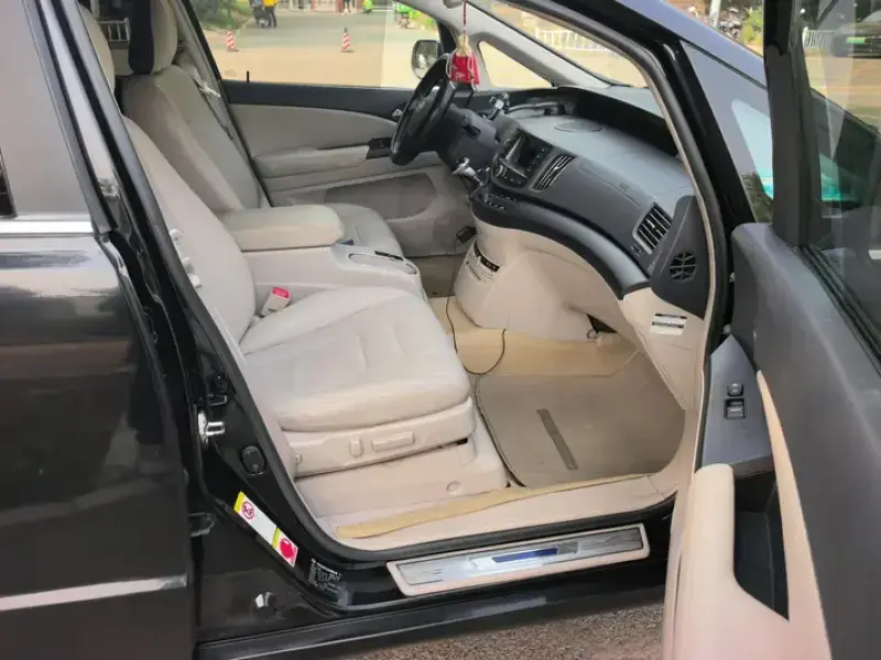 2016 BYD E6 с пробегом 73 000 км