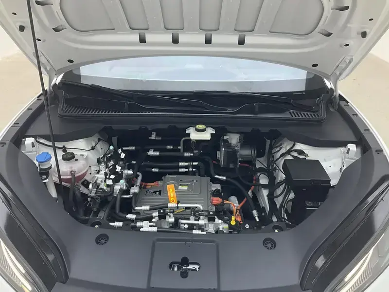 2025 BYD E7 с пробегом 22 800 км