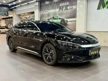 2025 BYD Han с пробегом 30 000 км