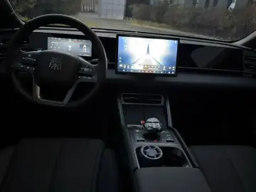 2025 BYD Qin L с пробегом 30 000 км