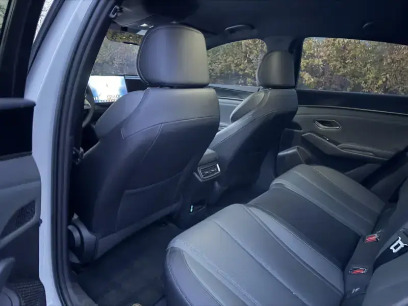 2025 BYD Qin L с пробегом 30 000 км