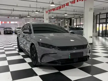 2025 BYD Han с пробегом 20 000 км