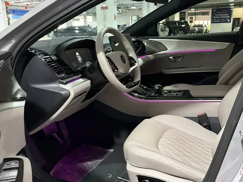 2025 BYD Han с пробегом 20 000 км