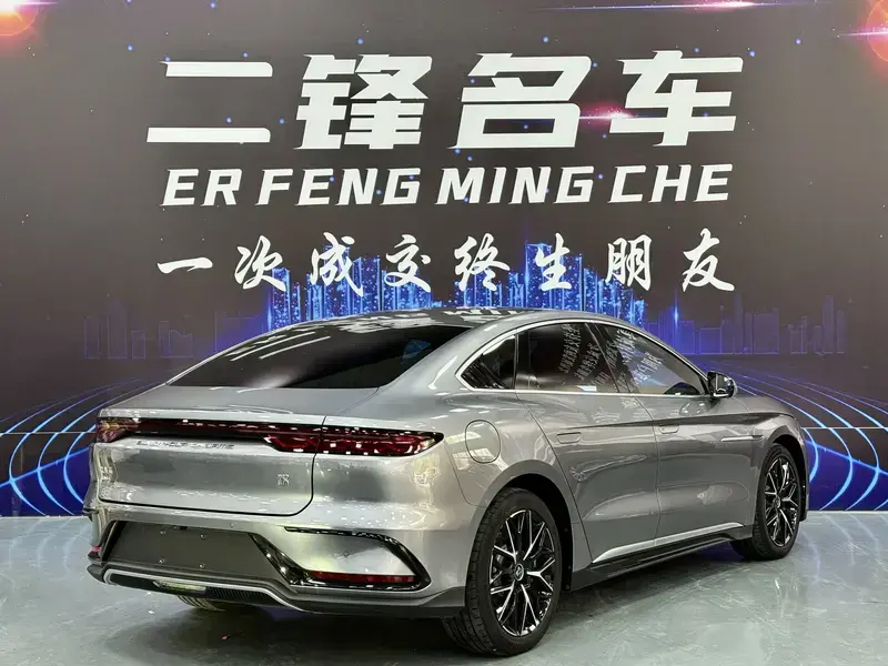 2025 BYD Han с пробегом 31 000 км