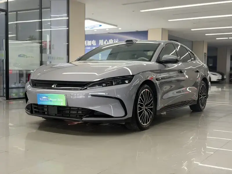 2025 BYD Han с пробегом 3 600 км