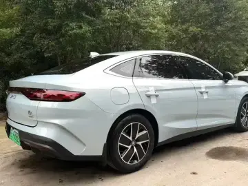 2024 BYD Qin L с пробегом 20 000 км