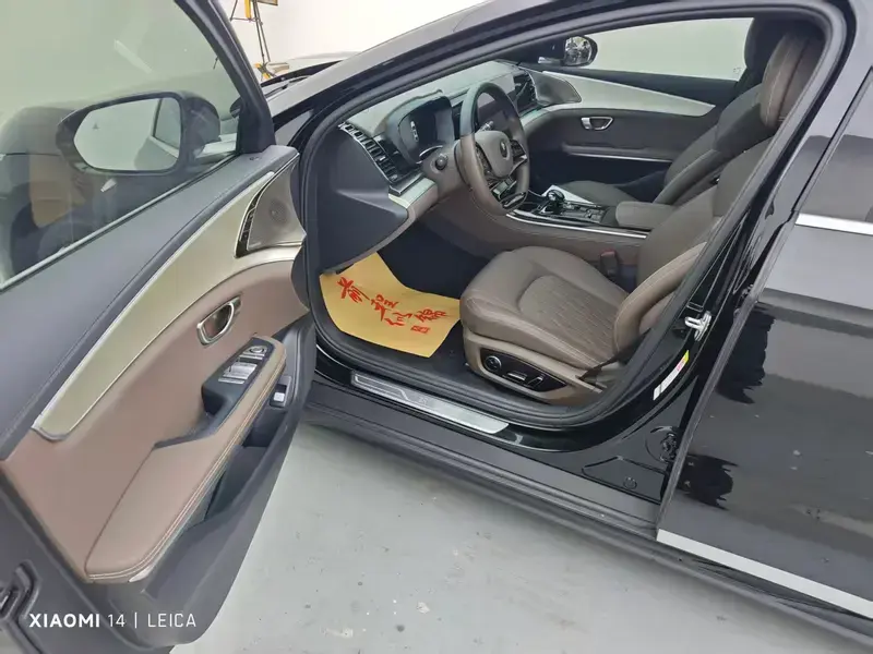2025 BYD Han с пробегом 33 000 км