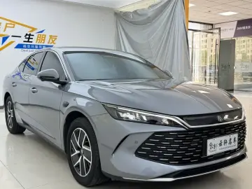 2025 BYD Qin L с пробегом 21 000 км
