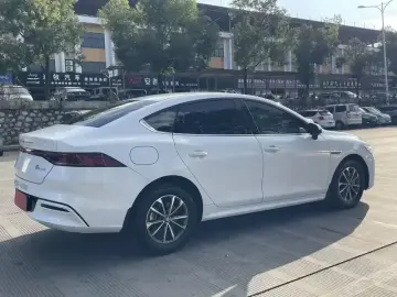 2024 BYD Qin Plus с пробегом 16 200 км