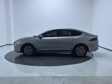 2024 BYD Qin Plus с пробегом 18 400 км