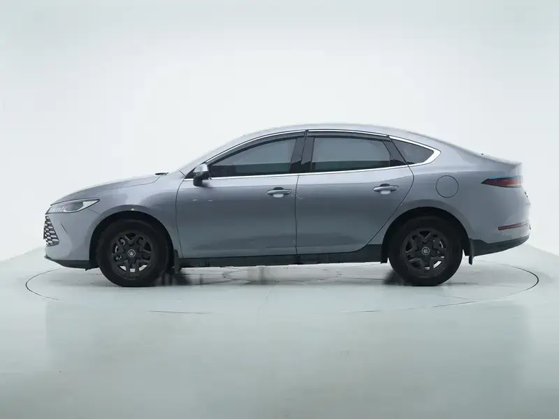 2025 BYD Qin Plus с пробегом 8 200 км