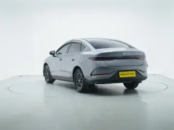 2025 BYD Qin Plus с пробегом 8 200 км