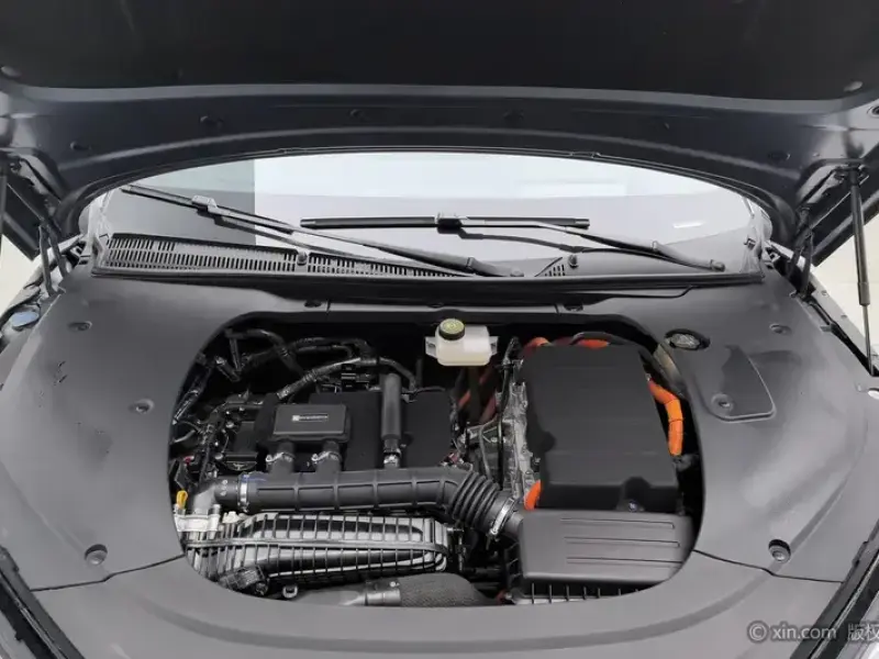 2025 BYD Seal 07 с пробегом 43 900 км