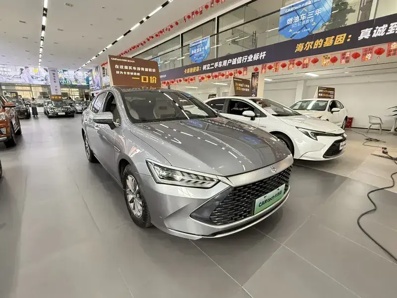 2024 BYD Qin Plus с пробегом 12 000 км